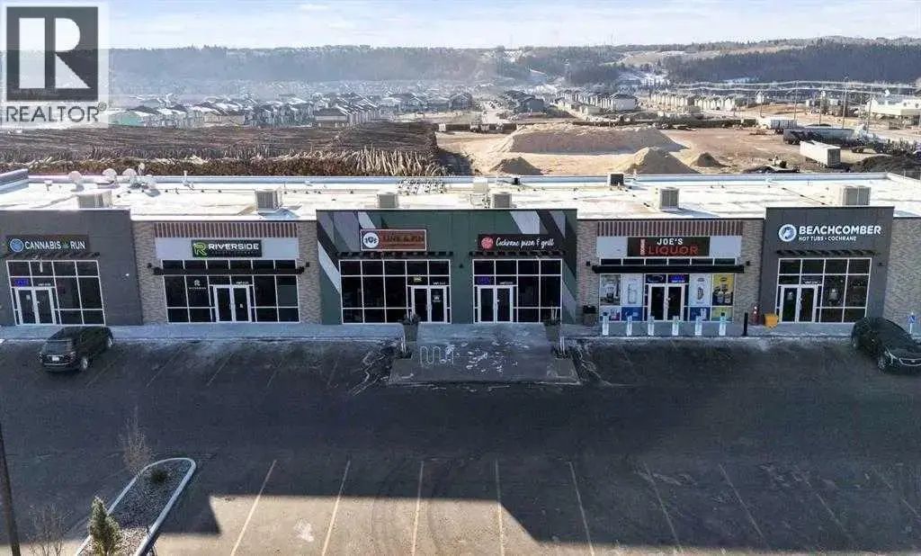 239 Griffin Road E, Cochrane